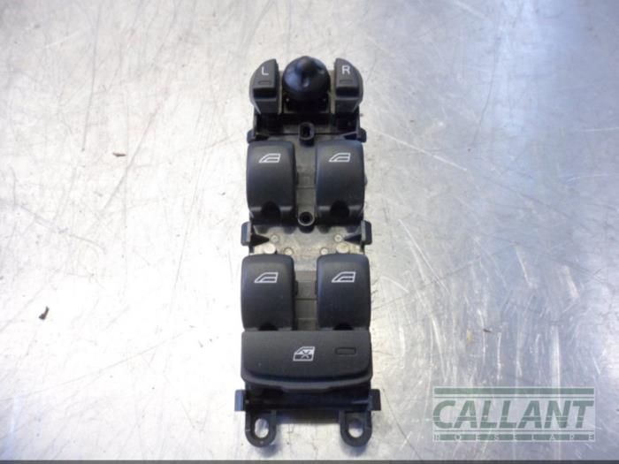 Usados Interruptor combinado de ventanillas Landrover Freelander II 2.2 eD4 16V Precio € 60,50 IVA incluido ofrecido por Garage Callant