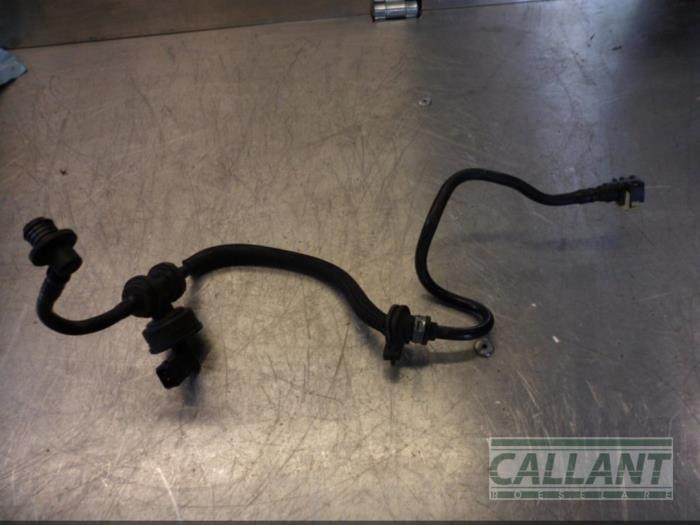 Usagé Conduit (divers) Landrover Freelander II 2.2 eD4 16V Prix € 30,25 Prix TTC proposé par Garage Callant