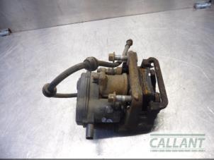 Used Rear brake calliper, right Landrover Freelander II 2.2 eD4 16V Price € 90,75 Inclusive VAT offered by Garage Callant