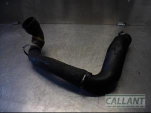 Used Intercooler hose Landrover Freelander II 2.2 eD4 16V Price € 48,40 Inclusive VAT offered by Garage Callant