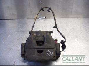 Used Front brake calliper, right Jaguar XF (CC9) 2.7 D V6 24V Price € 60,50 Inclusive VAT offered by Garage Callant