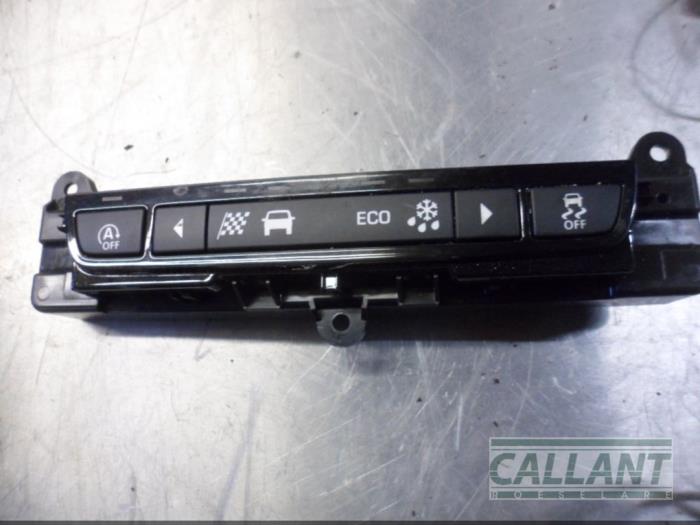 Usagé Commande start/stop Jaguar XF Sportbrake 3.0 S V6 D 24V Prix € 60,50 Prix TTC proposé par Garage Callant