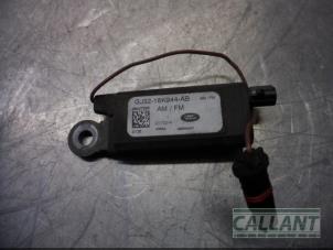 Usados Amplificador de antena Jaguar XF Sportbrake 3.0 S V6 D 24V Precio € 24,20 IVA incluido ofrecido por Garage Callant