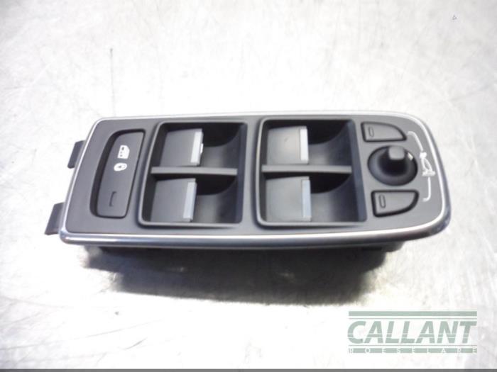 Usados Interruptor combinado de ventanillas Jaguar XF Sportbrake 3.0 S V6 D 24V Precio € 60,50 IVA incluido ofrecido por Garage Callant