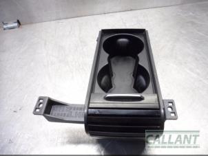 Used Cup holder Jaguar XF Sportbrake 3.0 S V6 D 24V Price € 42,35 Inclusive VAT offered by Garage Callant