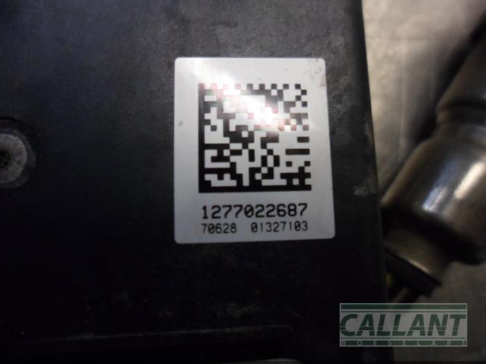 Nox sensor from a Jaguar XF Sportbrake 3.0 S V6 D 24V 2017
