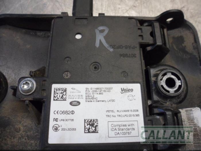 Begagnade Dödvinkelsensor Jaguar XF Sportbrake 3.0 S V6 D 24V Pris € 242,00 Inklusive moms erbjuds av Garage Callant