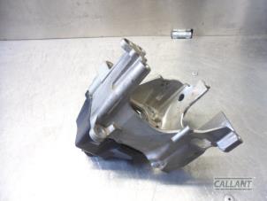 Usagé Support pompe diesel Jaguar XF Sportbrake 3.0 S V6 D 24V Prix € 30,25 Prix TTC proposé par Garage Callant