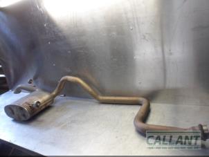 Used Exhaust rear silencer Peugeot 5008 II (M4/MC/MJ/MR) 2.0 BlueHDi 150 16V Price € 121,00 Inclusive VAT offered by Garage Callant