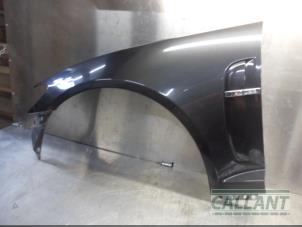 Gebrauchte Kotflügel links vorne Jaguar XF (CC9) 3.0 D V6 24V Preis € 151,25 Mit Mehrwertsteuer angeboten von Garage Callant