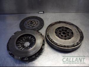 Used Clutch kit (complete) Peugeot 5008 II (M4/MC/MJ/MR) 2.0 BlueHDi 150 16V Price € 211,75 Inclusive VAT offered by Garage Callant
