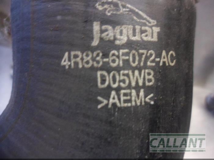 Intercooler tube from a Jaguar XF (CC9) 2.7 D V6 24V 2008