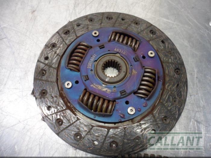 Flywheel from a Mitsubishi Space Star (A0) 1.2 12V 2015