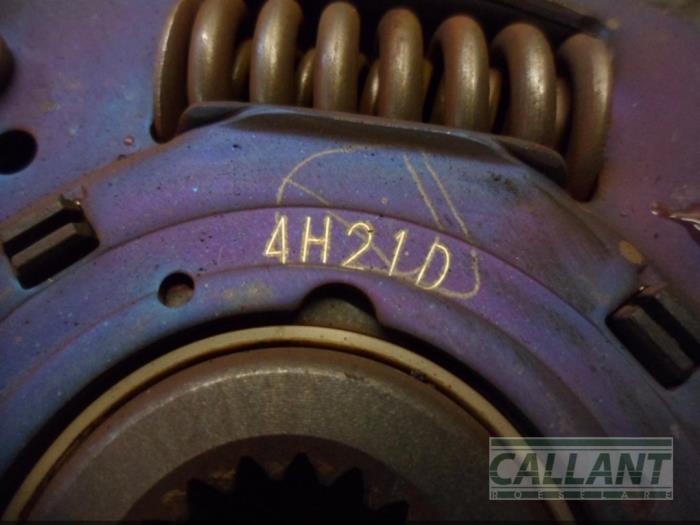 Flywheel from a Mitsubishi Space Star (A0) 1.2 12V 2015