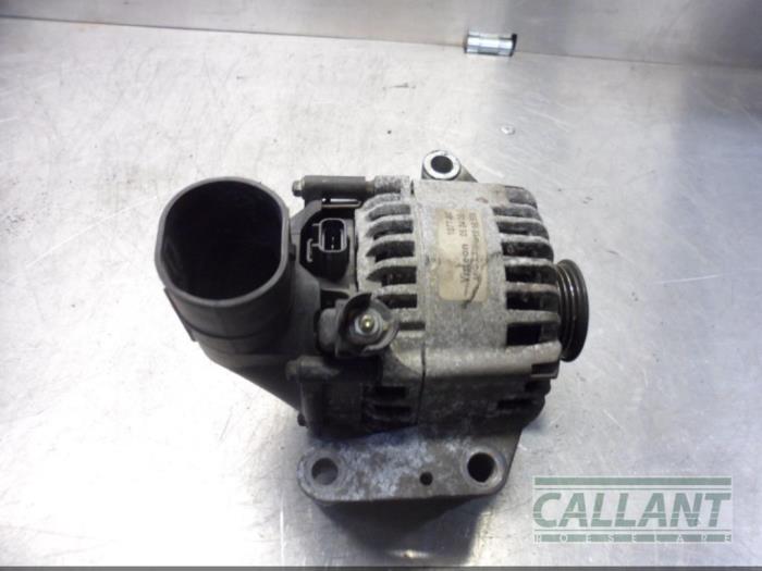 Begagnade Dynamo Jaguar X-type 2.2 D 16V Pris € 42,35 Inklusive moms erbjuds av Garage Callant