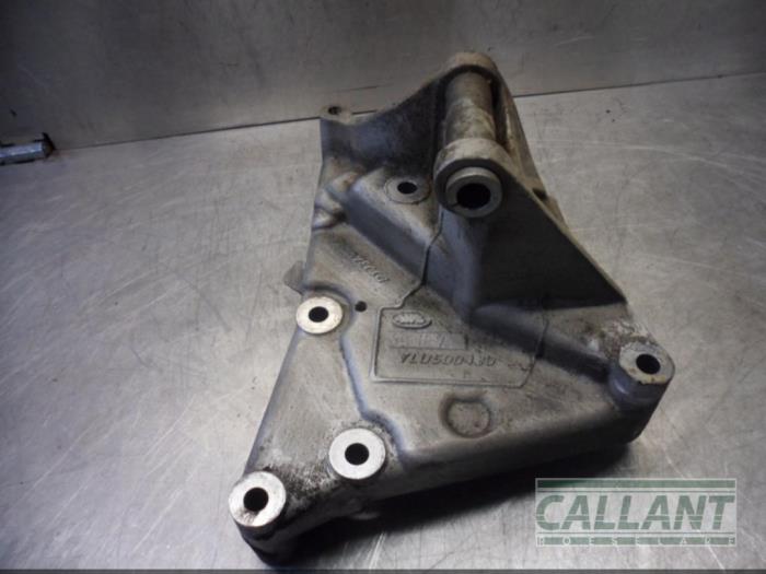Usagé Support dynamo bas Landrover Range Rover Sport (LS) 3.6 TDV8 32V Prix € 60,50 Prix TTC proposé par Garage Callant