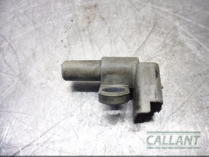 Begagnade Kamaxelsensor Landrover Range Rover Evoque (LVJ/LVS) 2.2 TD4 16V 5-drs. Pris € 18,15 Inklusive moms erbjuds av Garage Callant