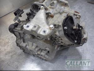 Boite de vitesses d'un Audi A3 Sportback (8YA) 2.0 30 TDI 16V 2021