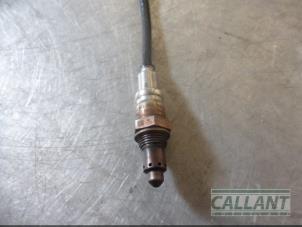 Lambda probe from a Audi A3 Sportback (8YA) 2.0 30 TDI 16V 2021
