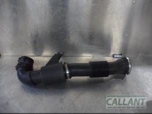 Used Air intake hose Jaguar XE 2.0d 180 16V Price € 78,65 Inclusive VAT offered by Garage Callant