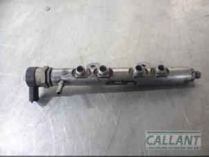 Used Fuel injector nozzle Jaguar XJ (X351) 3.0 D V6 24V Price € 121,00 Inclusive VAT offered by Garage Callant