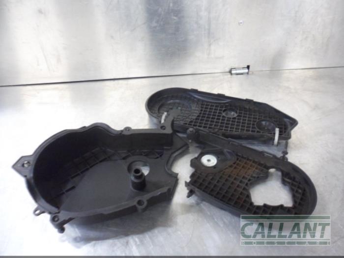 Usagé Couvercle de distribution Jaguar XJ (X351) 3.0 D V6 24V Prix € 60,50 Prix TTC proposé par Garage Callant