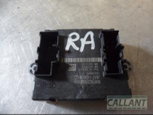 Used Central door locking module Landrover Velar Price € 60,50 Inclusive VAT offered by Garage Callant