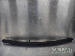 Used Rear bumper strip, central Landrover Velar Price € 60,50 Inclusive VAT offered by Garage Callant