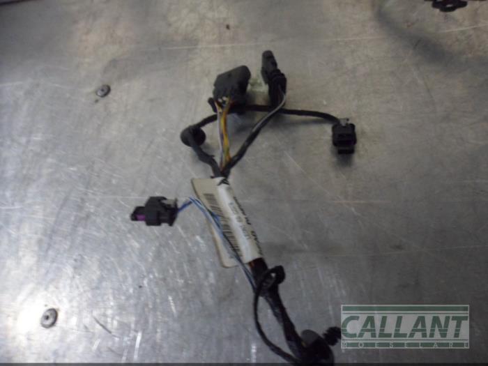 Pdc wiring harness from a Landrover Velar 2018