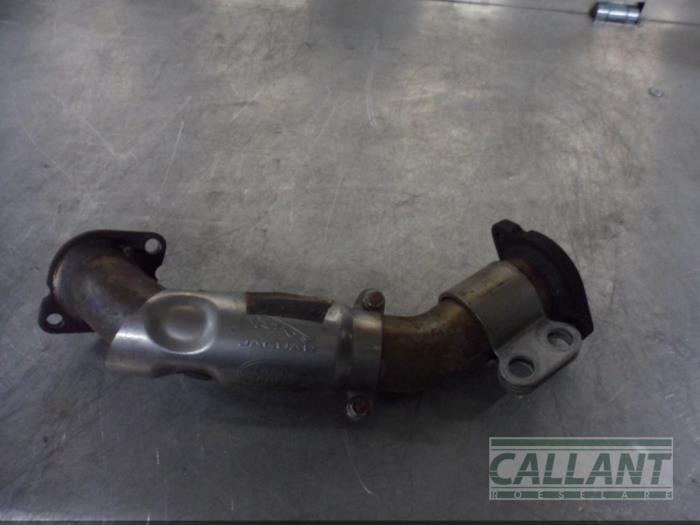 Used Exhaust middle section Landrover Range Rover Velar (LY) 3.0 D300 AWD Price € 60,50 Inclusive VAT offered by Garage Callant