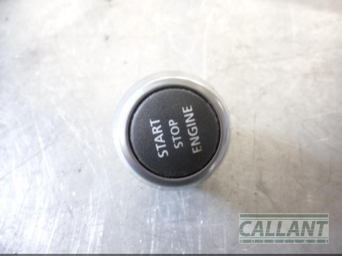 Start/stop switch from a Land Rover Freelander II 2.2 td4 16V 2007