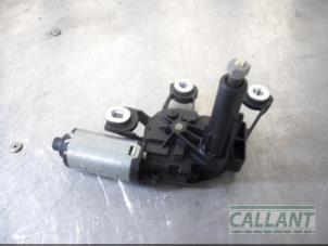 Used Rear wiper motor Landrover Range Rover Sport (LS) Price € 90,75 Inclusive VAT offered by Garage Callant