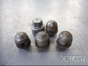 Used Set of wheel locks Jaguar XF (CC9) 3.0 D V6 24V Price € 24,20 Inclusive VAT offered by Garage Callant
