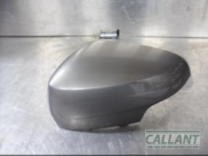 Gebrauchte Spiegelkappe links Jaguar XF (CC9) 2.7 D V6 24V Preis € 24,20 Mit Mehrwertsteuer angeboten von Garage Callant