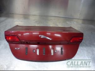 Używane Pokrywa bagaznika Jaguar XF (CC9) 3.0 D V6 24V Cena € 211,75 Z VAT oferowane przez Garage Callant