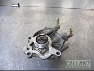 Used Brake servo vacuum pump Jaguar XF (CC9) 3.0 D V6 24V Price € 60,50 Inclusive VAT offered by Garage Callant