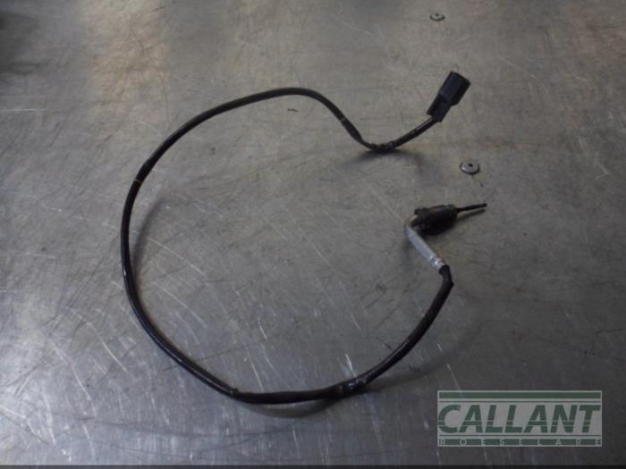Auspuff Temperatursensor van een Nissan NV 200 (M20M) 1.5 dCi 90 2019