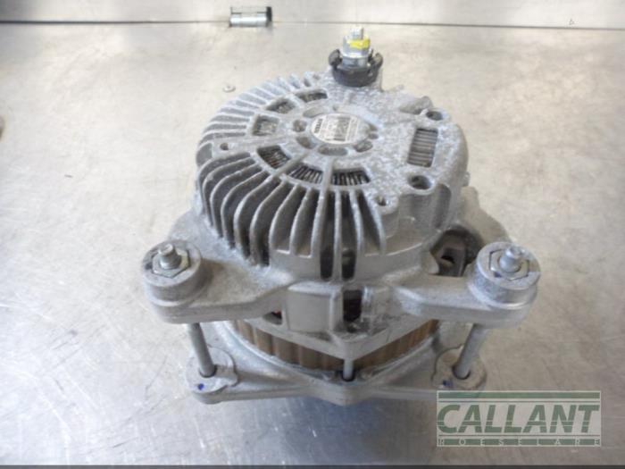 Dynamo d'un Nissan NV 200 (M20M) 1.5 dCi 90 2019