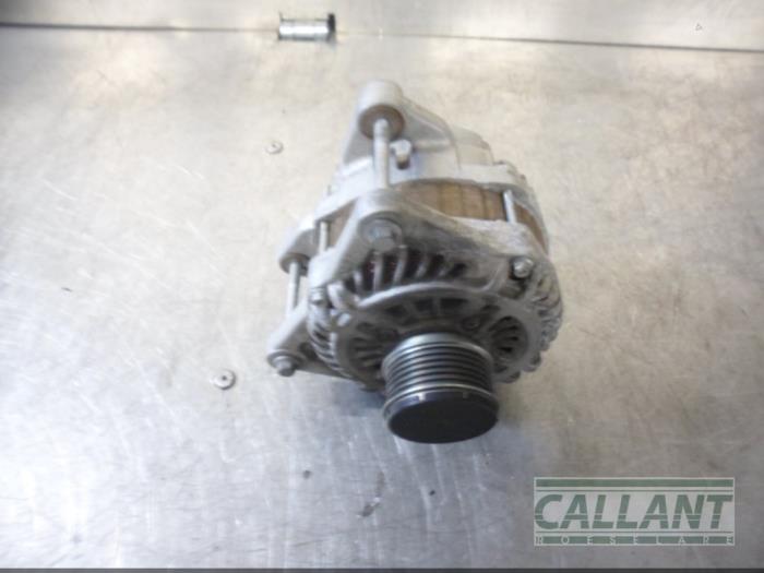 Dynamo d'un Nissan NV 200 (M20M) 1.5 dCi 90 2019