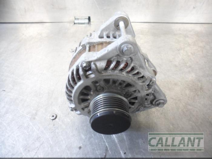 Dynamo d'un Nissan NV 200 (M20M) 1.5 dCi 90 2019