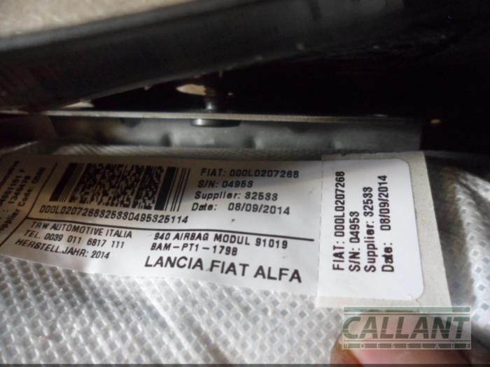 Airbag Sitz (Sitzplatz) van een Alfa Romeo Giulietta (940) 1.6 JTDm 16V 2015