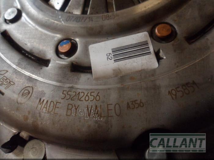 Dwumasowe kolo zamachowe z Alfa Romeo Giulietta (940) 1.6 JTDm 16V 2015