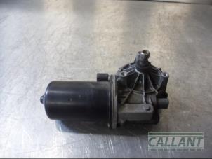 Used Front wiper motor Landrover Range Rover III (LM) 4.4 V8 32V Price € 60,50 Inclusive VAT offered by Garage Callant