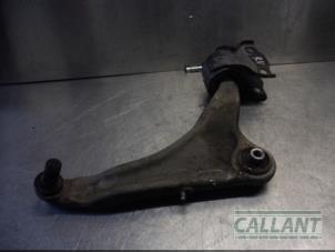 Used Front wishbone, right Landrover Range Rover Evoque (LVJ/LVS) 2.2 TD4 16V Price € 181,50 Inclusive VAT offered by Garage Callant