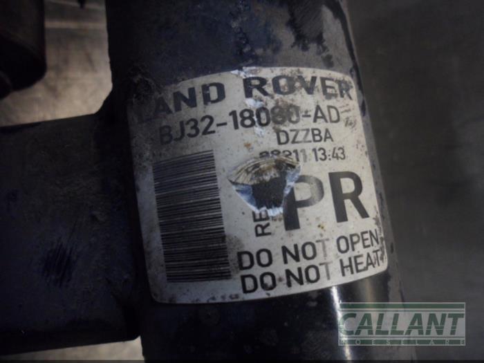 Rear shock absorber, right from a Land Rover Range Rover Evoque (LVJ/LVS) 2.2 TD4 16V 2011