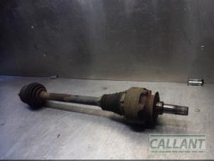 Used Drive shaft, rear right Landrover Range Rover III (LM) 4.4 V8 32V Price € 121,00 Inclusive VAT offered by Garage Callant