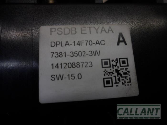Battery control module Landrover Range Rover IV 3.0 TDV6 24V - C2D44388