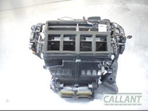 Used Heater housing Landrover Range Rover IV (LG) 3.0 TDV6 24V Price on request offered by Garage Callant