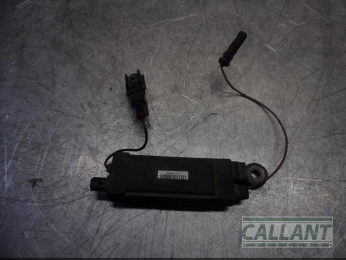 Begagnade Larmsensor Landrover Range Rover IV (LG) 3.0 TDV6 24V Pris € 30,25 Inklusive moms erbjuds av Garage Callant
