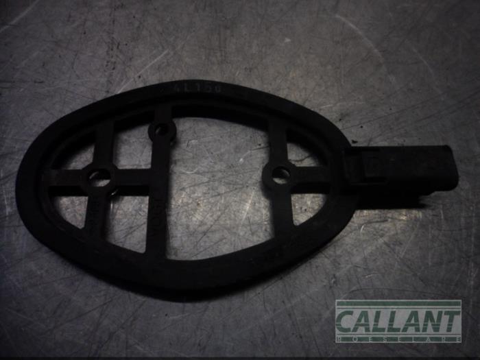 Begagnade Däcktryckssensor Landrover Range Rover IV (LG) 3.0 TDV6 24V Pris € 12,10 Inklusive moms erbjuds av Garage Callant